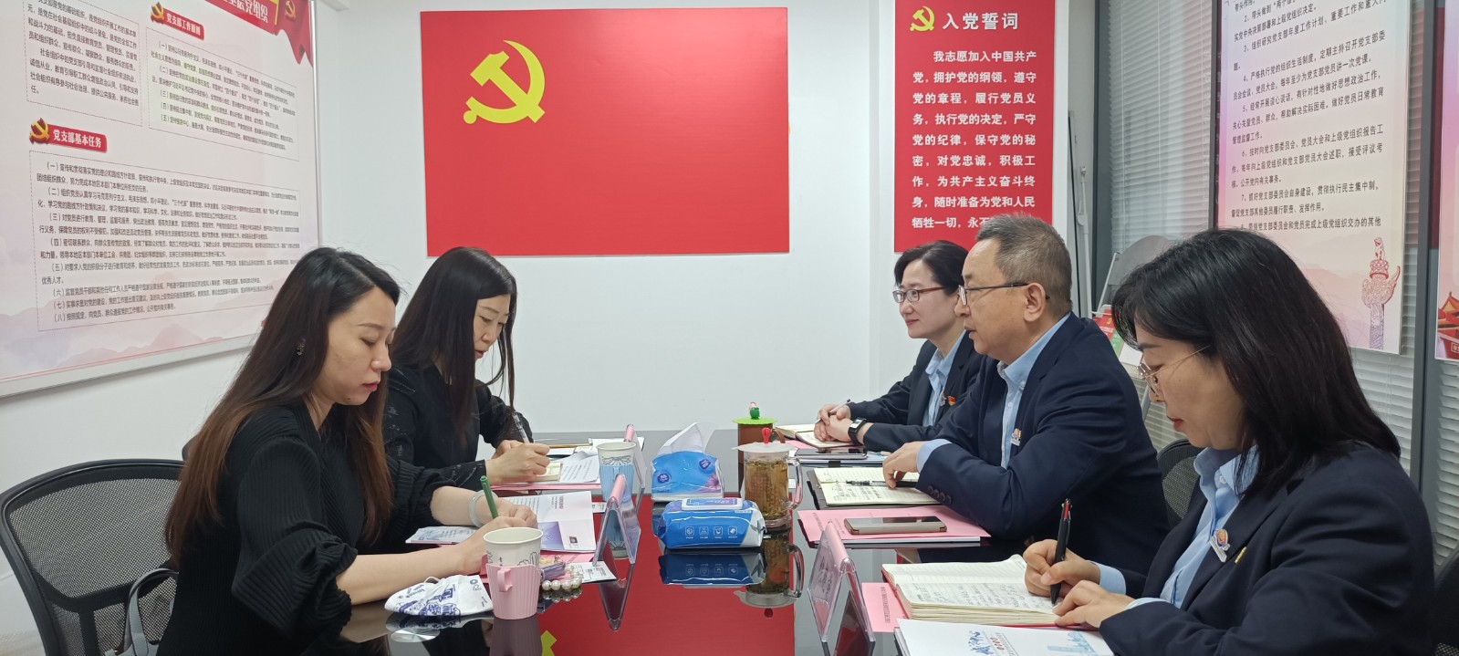 21-1陈雷鸣会见石家庄市桥西区(京津冀)精准招商中心主任王金光一行.jpg 21-1陈雷鸣会见石家庄市桥西区(京津冀)精准招商中心主任王金光一行.jpg