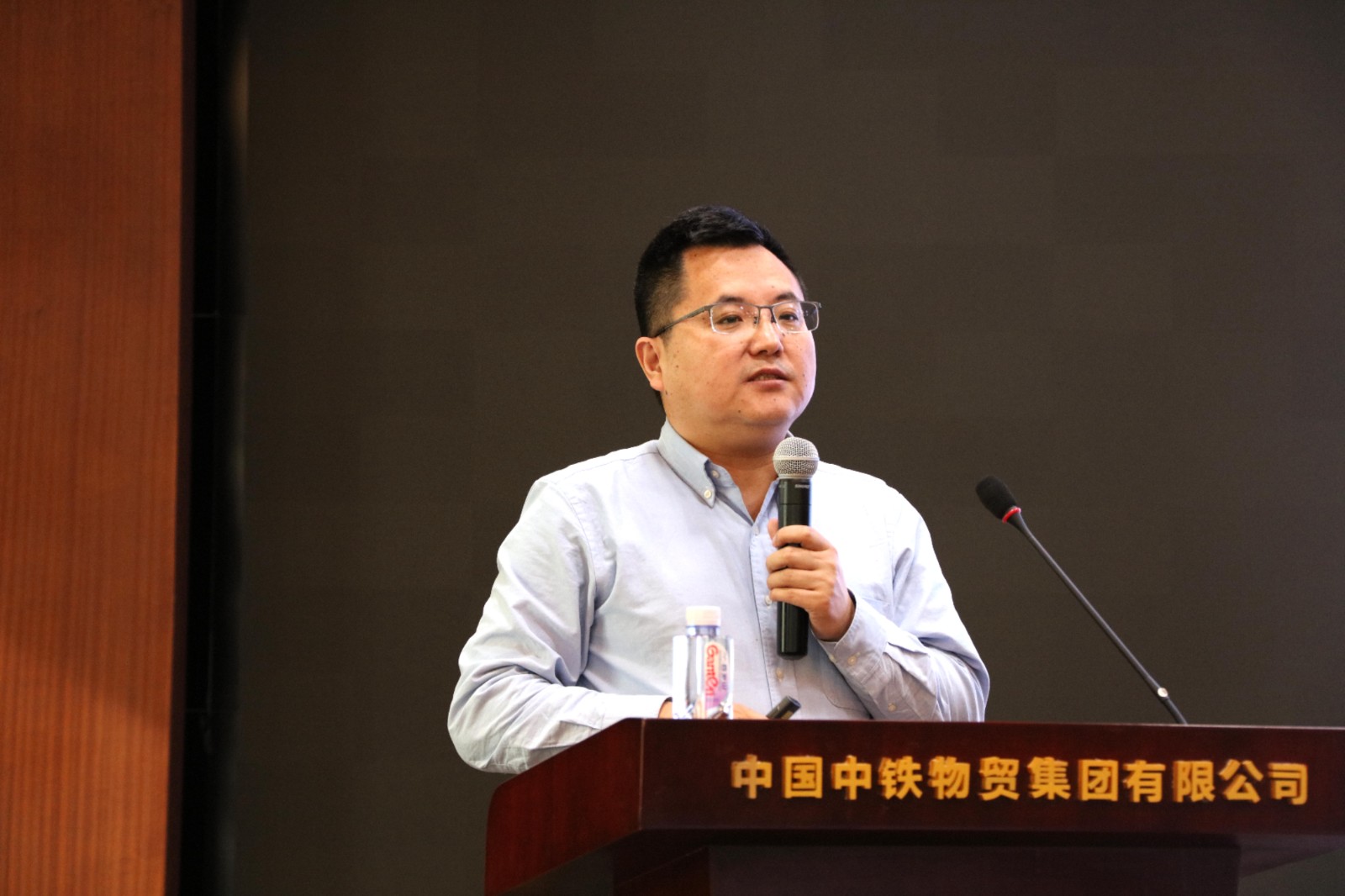 0M2A7395(1).jpg 0M2A7395(1).jpg