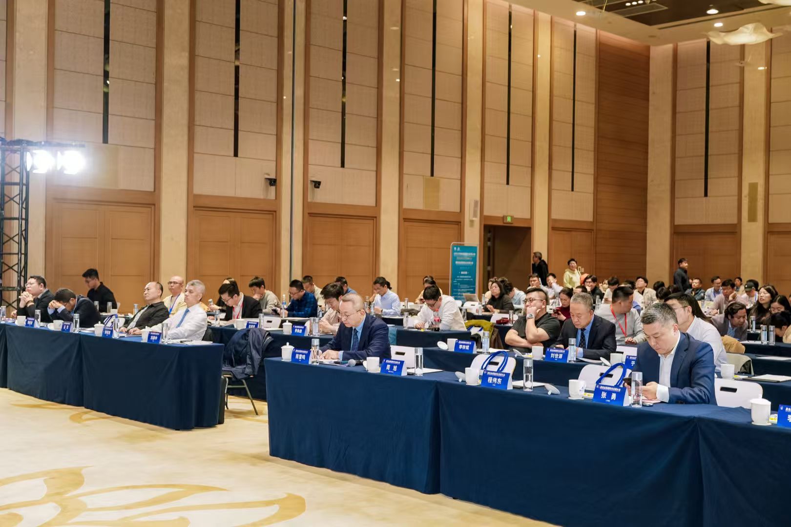 0a01893dc1d65c611e390ec9ed4f7c1c.jpg 0a01893dc1d65c611e390ec9ed4f7c1c.jpg